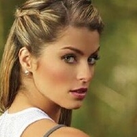 Adriana Arango Çıplak
