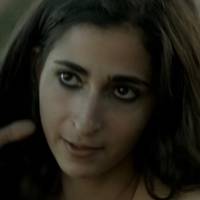 Alba Flores Çıplak
