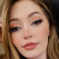 Alli Flanagan Çıplak