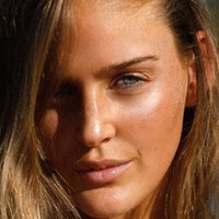 Alyce Crawford Çıplak