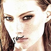 Alyssa Sutherland Çıplak