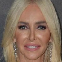 Amanda Cronin Çıplak