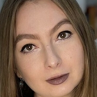 Amelie Dubon Çıplak