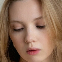 Anastasia Savelyeva Çıplak
