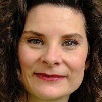 Andrée Pelletier Çıplak