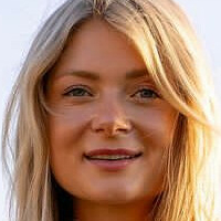 Anna Engelschall Çıplak