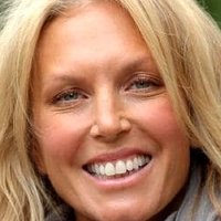 Annalise Braakensiek Çıplak