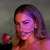 Annette Kovalik Çıplak