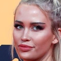 Anouk Matton Çıplak