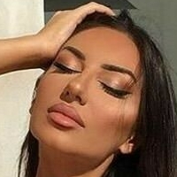 Anstsi Christinidis Çıplak