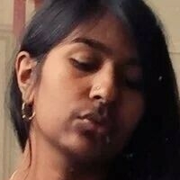 Ash Sarkar Çıplak