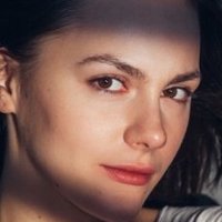 Asya Domskaya Çıplak