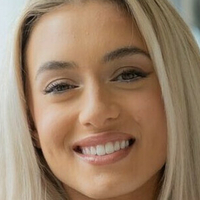 Athena Paris Çıplak