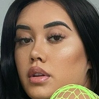 Baby J Çıplak