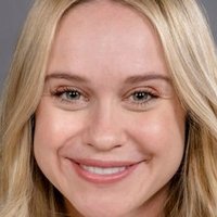 Becca Tobin Çıplak
