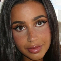 Bella Salerno Çıplak