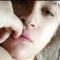 belluhdonna Çıplak