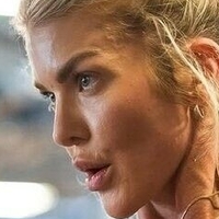 Brooke Ence Çıplak