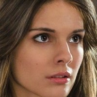 Caitlin Stasey Çıplak