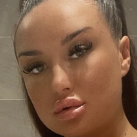 Cazbie Çıplak