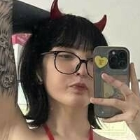 Claire Hado Çıplak