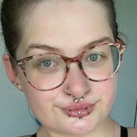 Curvykerrie Çıplak