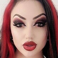 Dani Divine Çıplak