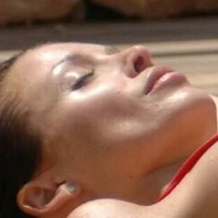 Danni Minogue Çıplak