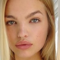 Daphne Groeneveld Çıplak