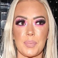 Demi Doyle Çıplak