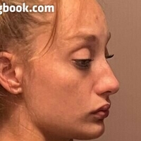 depressedfreakk Çıplak