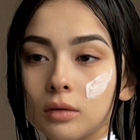 Diana Korkunova Çıplak