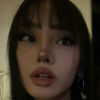 Eieniffy Çıplak