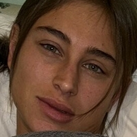 Eleonora Carrie Çıplak