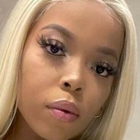 Eliizabeth.robinson Çıplak