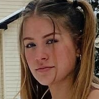 Elise T Çıplak