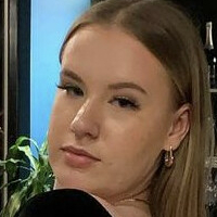 Ellie Çıplak