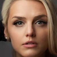 Emily Sweet Çıplak