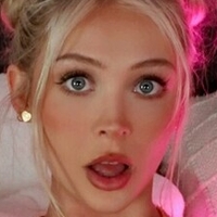 Emma Louise Çıplak