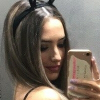 Emma Russell Çıplak