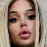 Emy Lee Çıplak