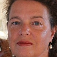Esther Hausmann Çıplak