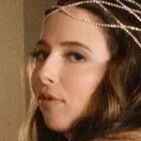 Esther Povitsky Çıplak
