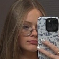 Gilliankellyy Çıplak