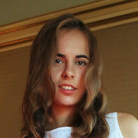 Gracie Free Çıplak