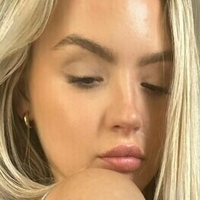 Haven Siris Çıplak