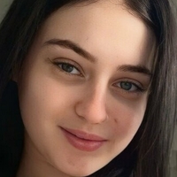 hazel_brown1 Çıplak