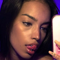 Hesley Salis Çıplak