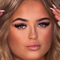 Holly Evans Çıplak