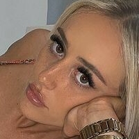 Holly Matthews Çıplak